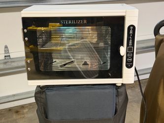 Professional UV Sterilizer Cabinet – Salon, Barber & Nail Tools – RTD-208A