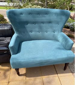 Teal Velvet Tufted Wingback Loveseat