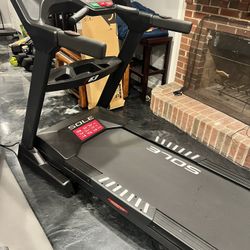 Sole F63 Treadmill