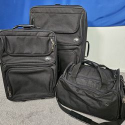 3 Piece Luggage Set - American Tourister