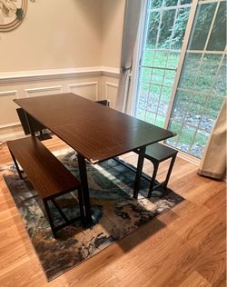 Dining room table