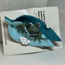 Polymer Clay Peeking Frog Handmade Brooch