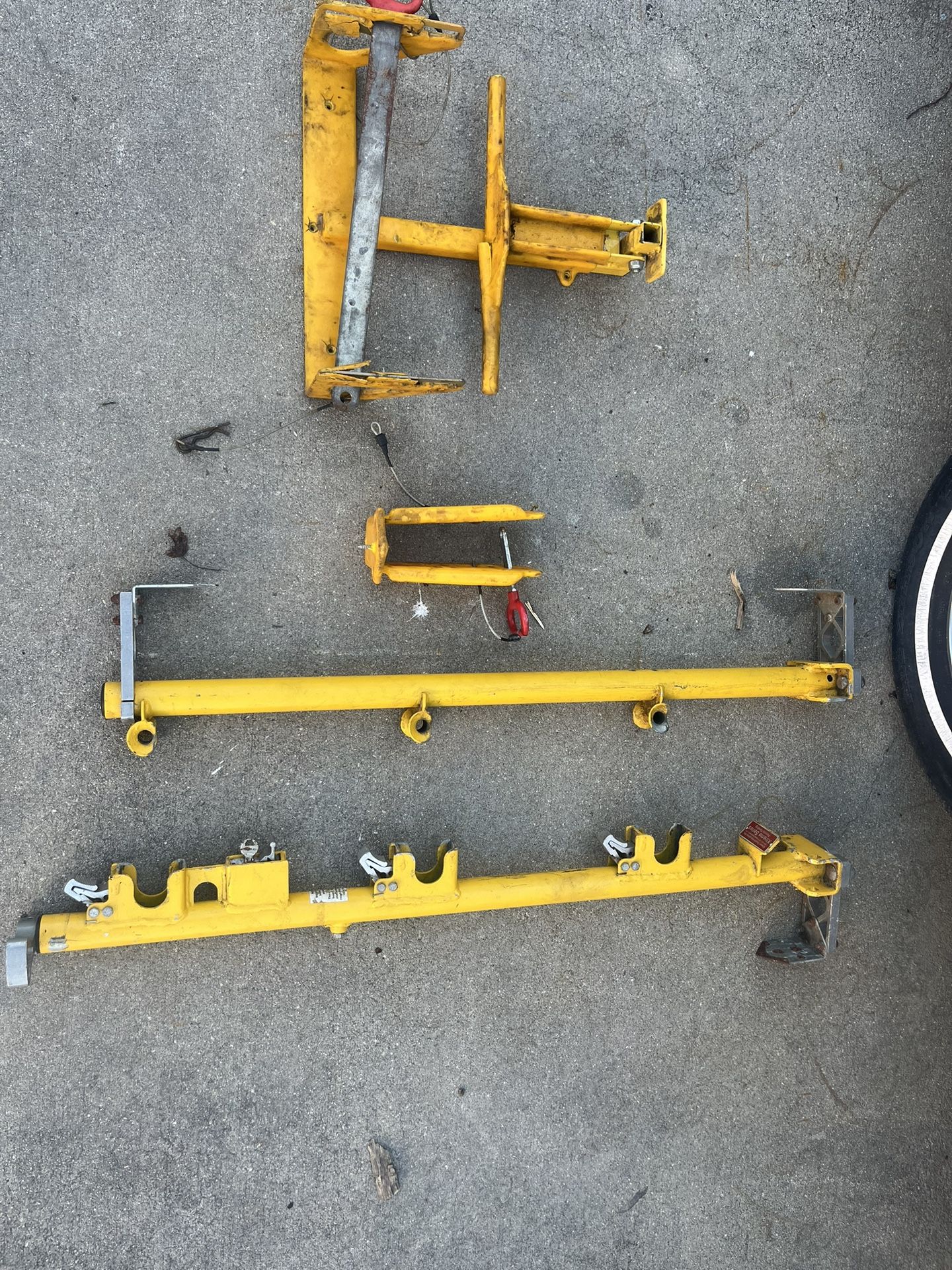 Enclosed Trailer, Weedeater, Backpack, Blower Rack