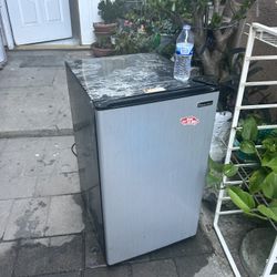 Mini Fridge
