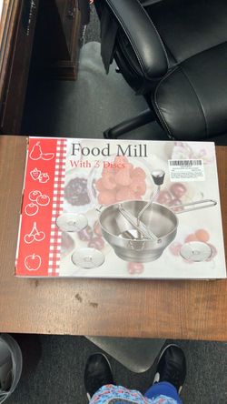 Food Mill with 3 Discs