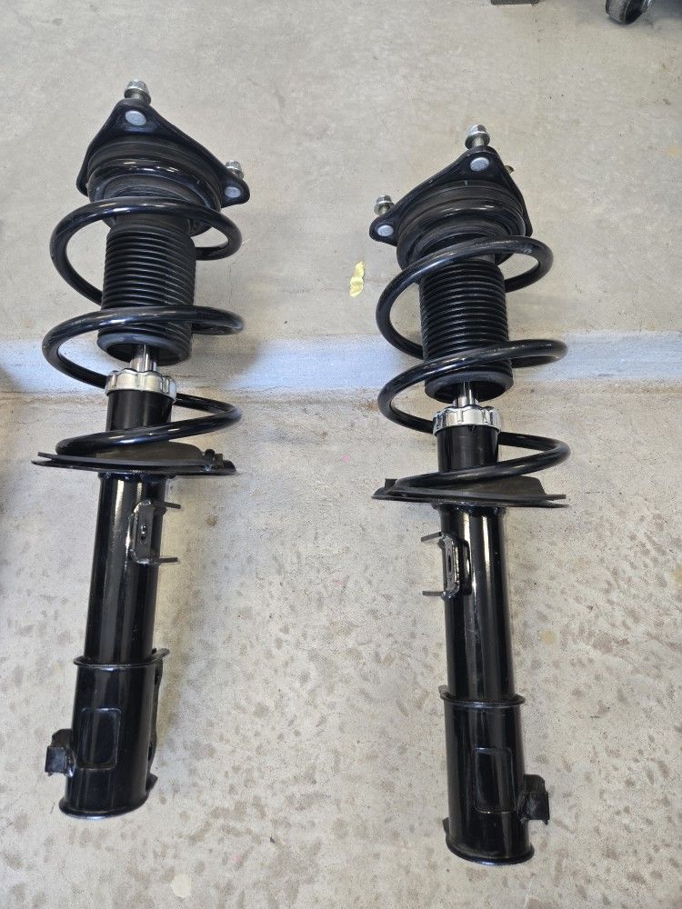 2014 Hyundai Genesis Coupe without Brembo Brake Package Front & Rear 4 Piece Complete Strut Assembly & Shock Absorber Kit TRQ