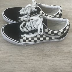 Vans ‘Checkerboard’ (SIZE 9.5)