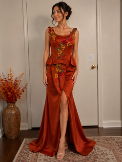 🌸 Elegant Handmade Rust Orange Evening Gown – Size Medium 🌸