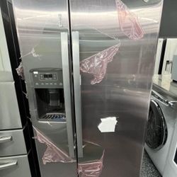 GE Side By Side 33” Wide Refrigerator Apartment Size Open Box