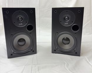 2Polk Audio T15 Bookshelf Speakers Black Wood Tested w Grills Near Mint
