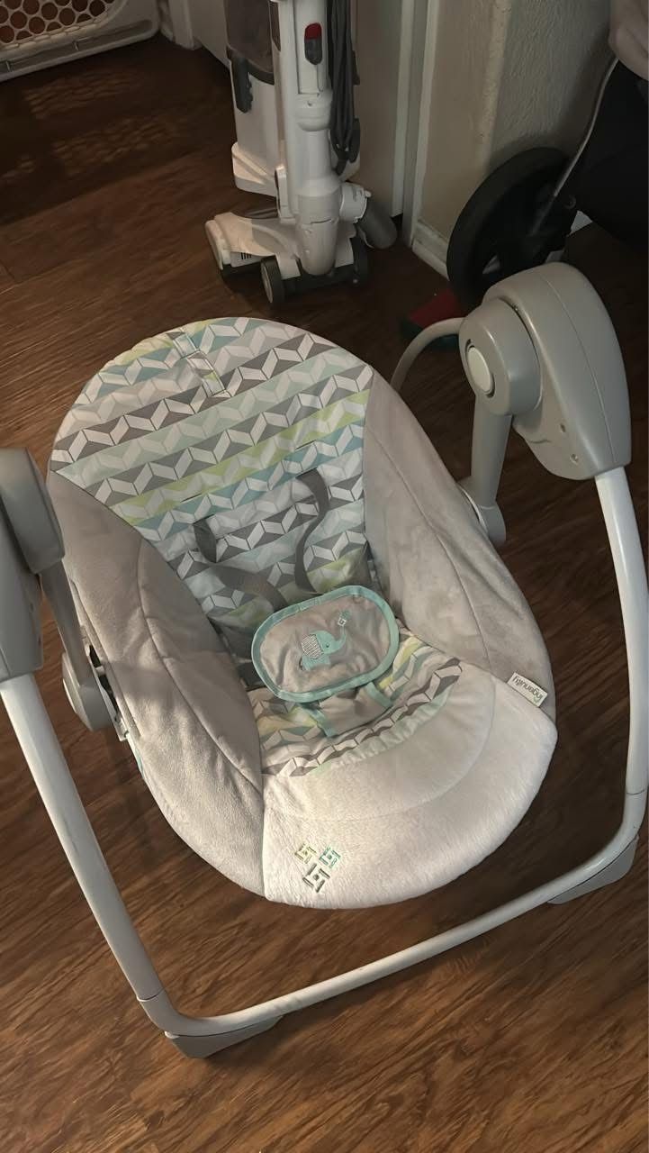INGENUITY BABY SWING