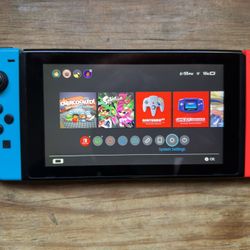 Nintendo Switch Controllers And Case