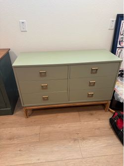 Mid Century Modern Sage Green 6-Drawer Dresser