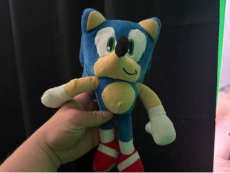 Sonic Plush.
