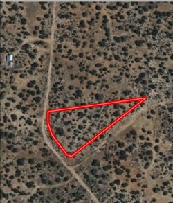 1.67 Acres Seligman, Yavapai County, AZ (Power)L