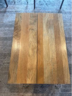 Coffee table - Solid Wood Storage