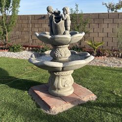 New Fountain Made Out Of Cement Perfect Gift 