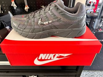 Men’s Nike P-6000 PRM size 14