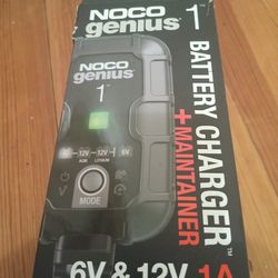 Noco GENIUS BATTERY CHARGER.