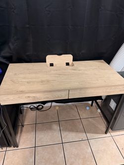 Wood desk