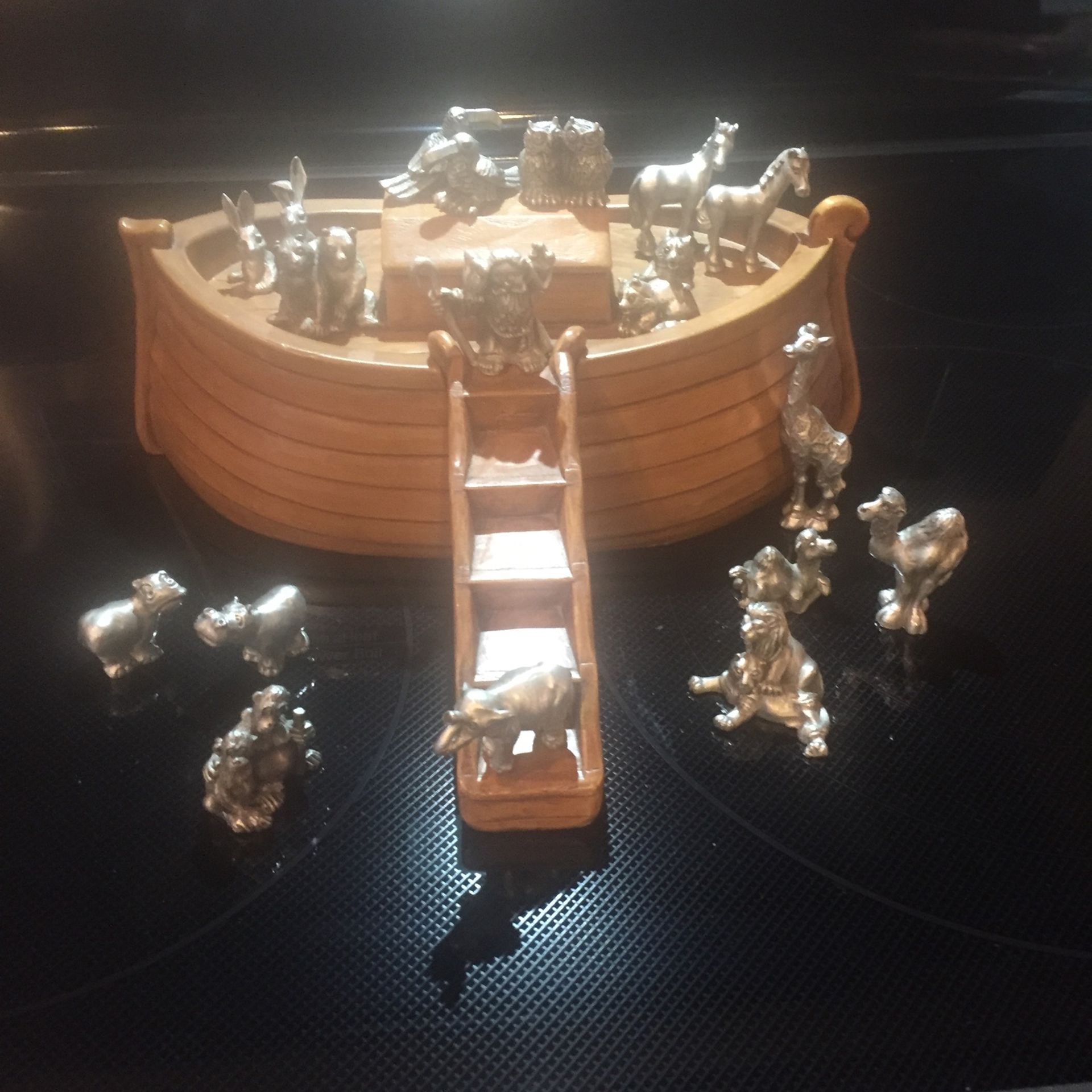 Hudson Pewter Noah’s Ark