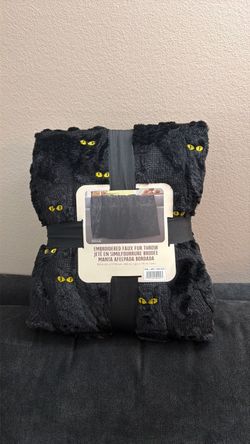Costco Halloween cat blanket