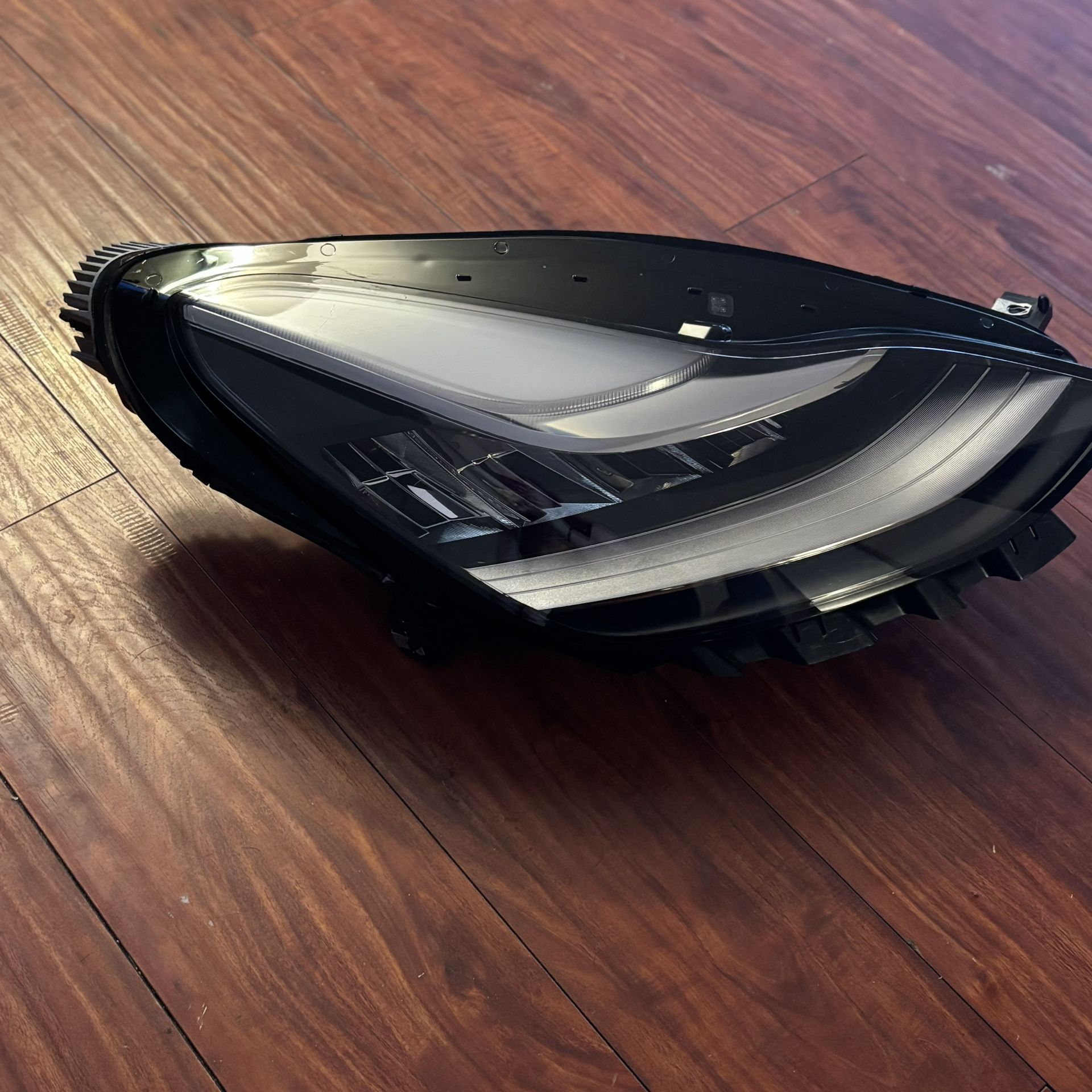 Tesla Model 3 Right Headlight Only