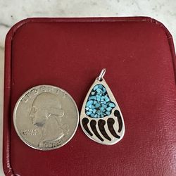 Vintage 925 Sterling silver turquoise and red coral inlay bear claw Pandant , marked Sterling , Native Am . Made