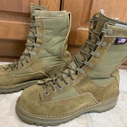 Danner Desert Acadia Combat Boots Men's Size 4  R