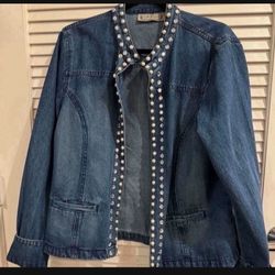 Price Drop! $15! New Woman’s Jean Jacket Size Xlg 