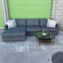 *Free Delivery* Bassett Sectional Couch Sofa