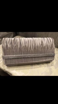 Silver clutch