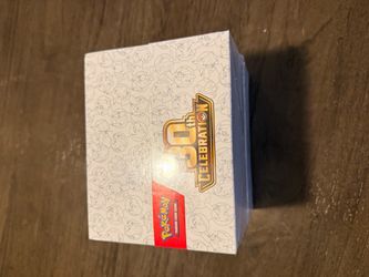 Pokémon TCG 30th Celebration mini tin display