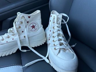 Converse Wmns Chuck Taylor All Star Lugged 2.0 Platform High 'Valentine's Day 2023'