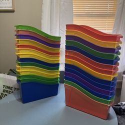 28 Colorful Storage Boxes 