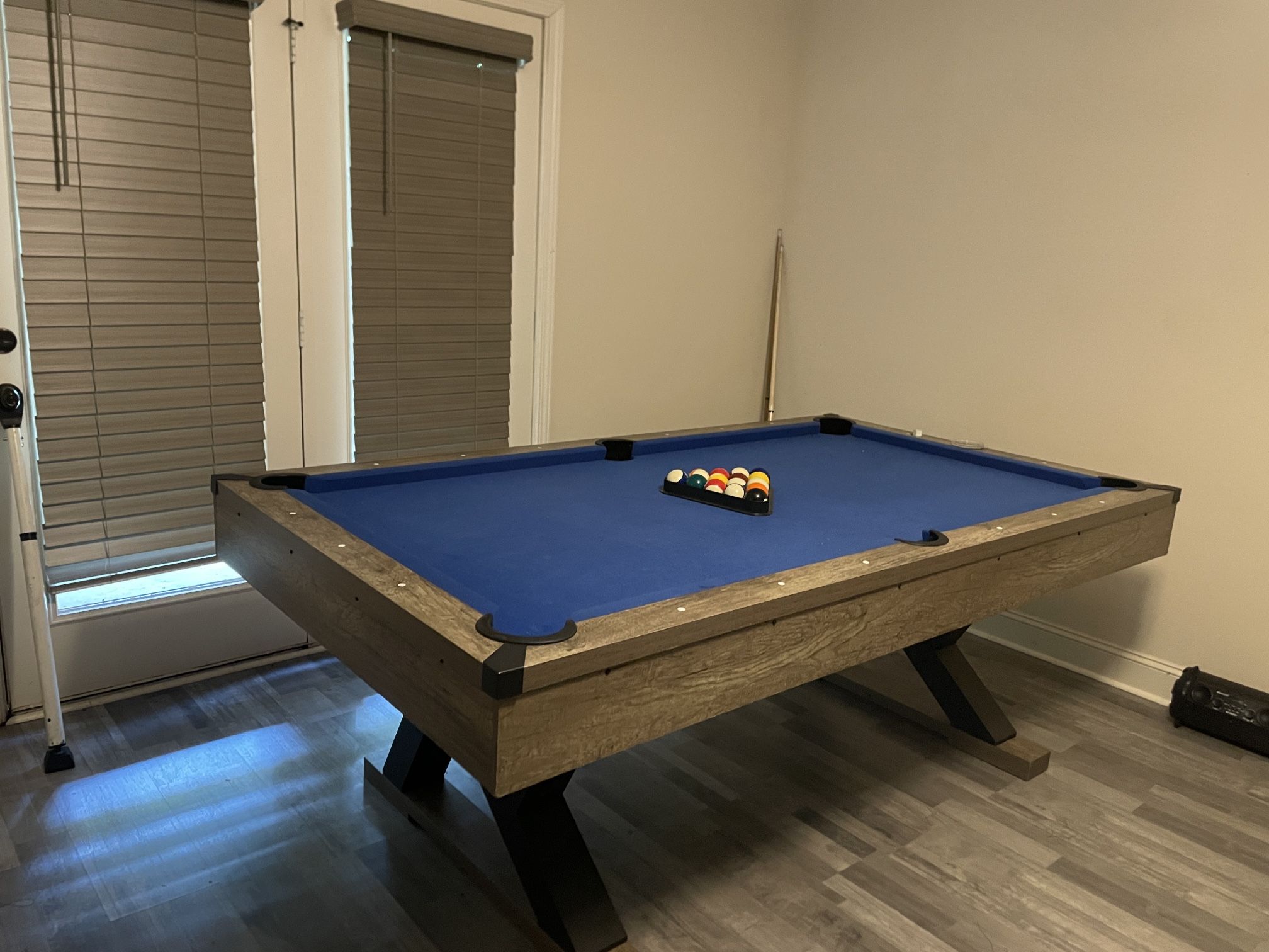 7ft Pool Table 