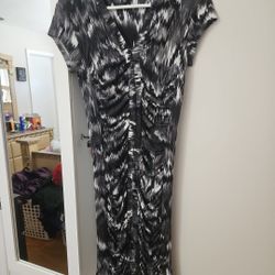 Kenneth Cole New York Women’s Sz Small Ruched Rite Dress Black & White Mosaic