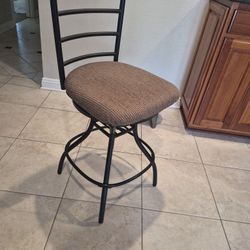 2 Chairs/Stools
