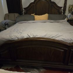 King Size MEDITERRANEAN Poster Bed KING