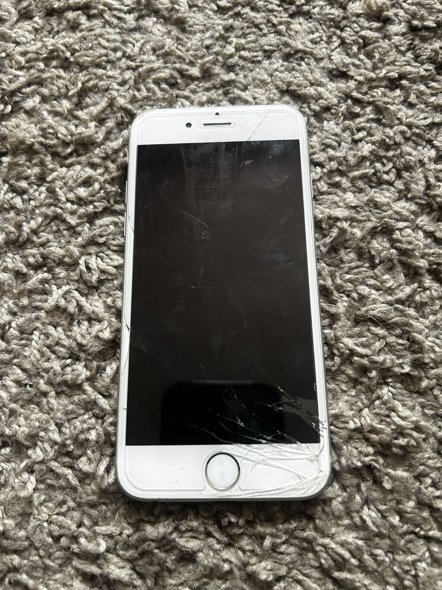 Apple iPhone 5s A1533 (Fully Unlocked) 16GB Silver