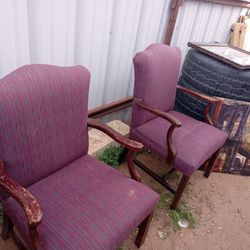 2 Chairs $20ea Or $35for both. 