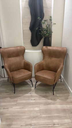 Set of 2 Cognac Leather-Look Wingback Accent Chairs