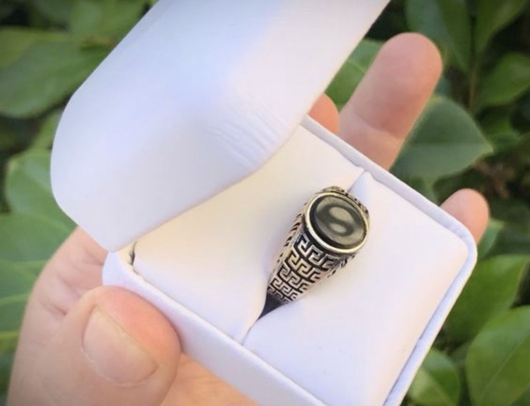 STATELY! Size 9 Solid 925 Sterling Silver GREEK KEY RING Gemstone: Smooth Oval Cut Cabochon Onyx MEN’S WOMEN’S UNISEX