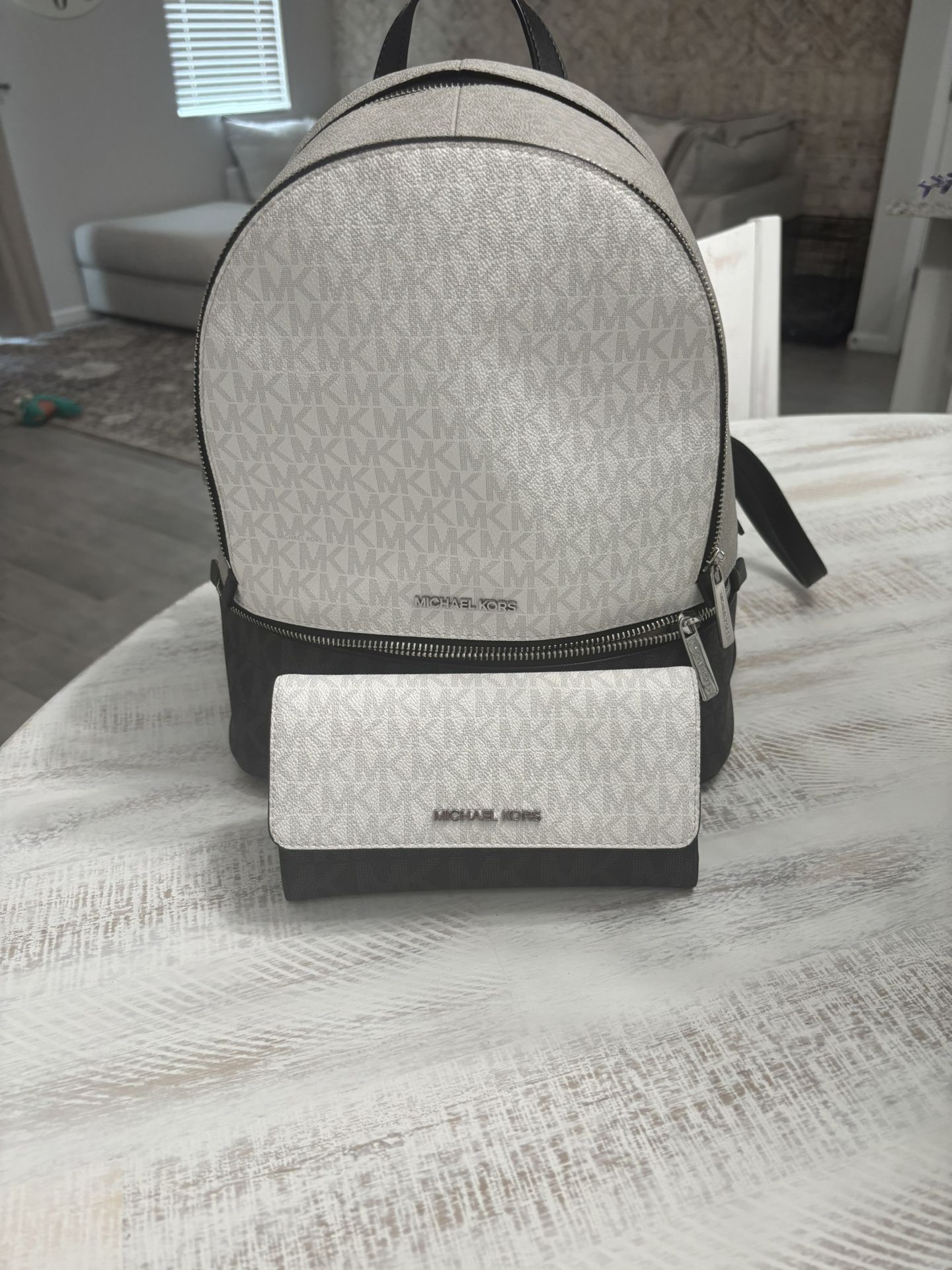 Authentic Mk Bag And Full Sz Wallet Like New