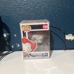 PennyWise with Balloon 