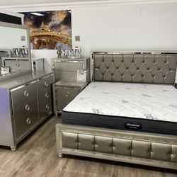 Queen Bedroom Set ON SALE NOW + FREE MATTRESS [available In King Size] 