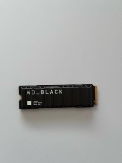 2Tb Internal SSD with Heatsink