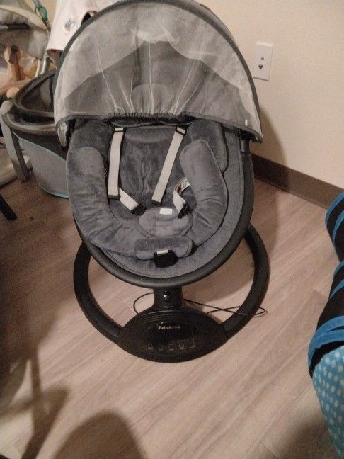 Baby Bond Swing