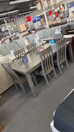 Last One On Sale- 7Pc Dining Set š¤
