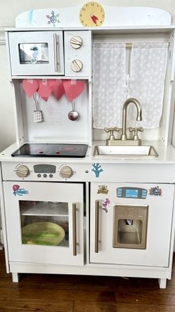 Kids Kitchen
